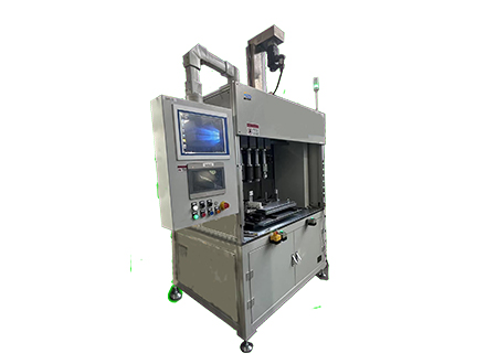 减速器箱体拧紧